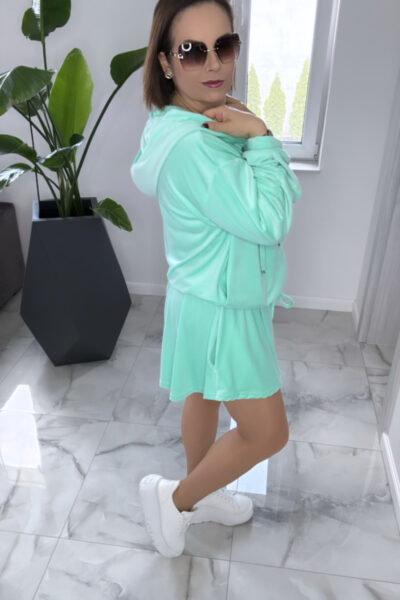 Dres Lola Bianka komplet welurowy bluza spodenki