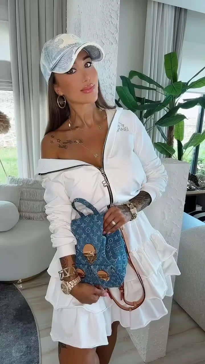 Komplet Lola Bianka biały bluza ze spódnicą - obrazek 2