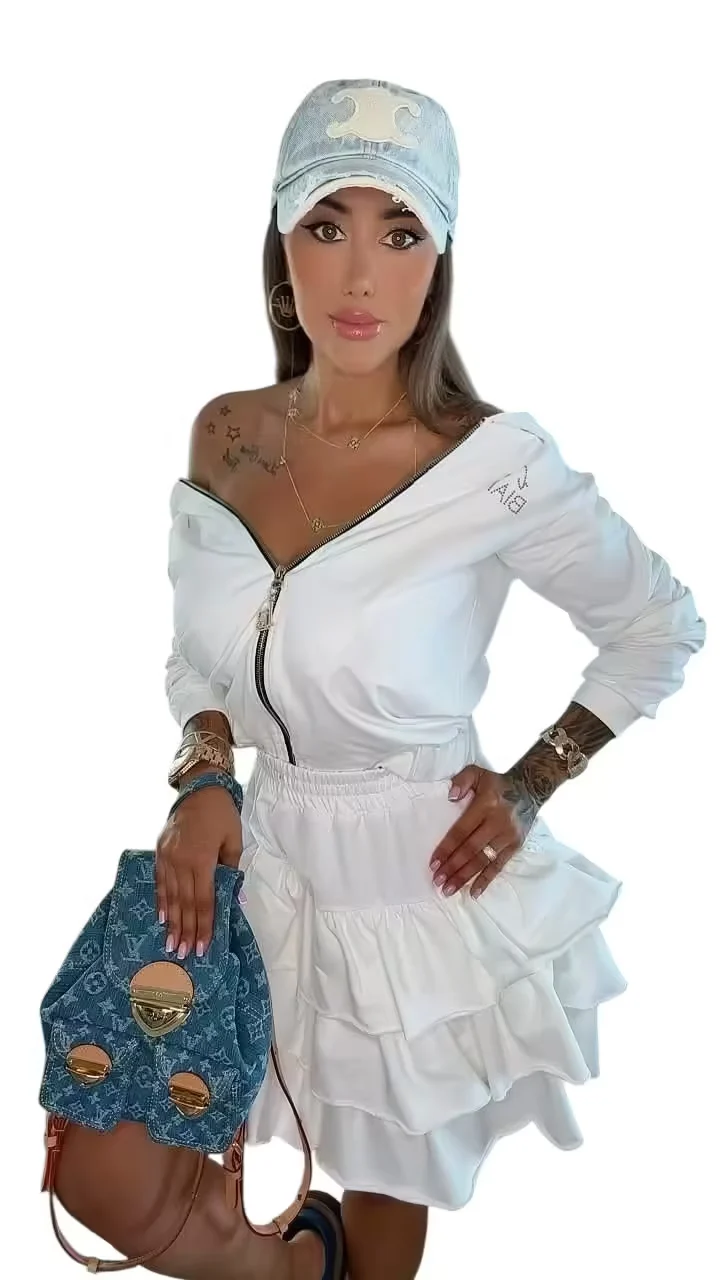 Komplet Lola Bianka biały bluza ze spódnicą