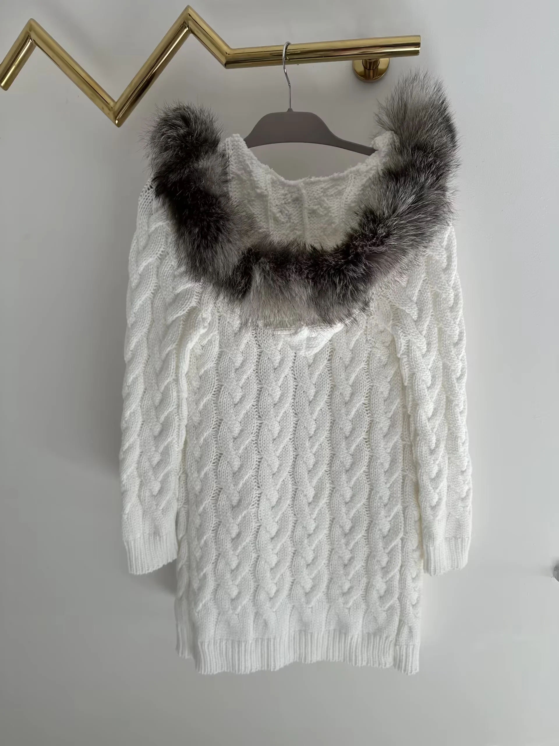 Sweter Lola Bianka biały kardigan - obrazek 8