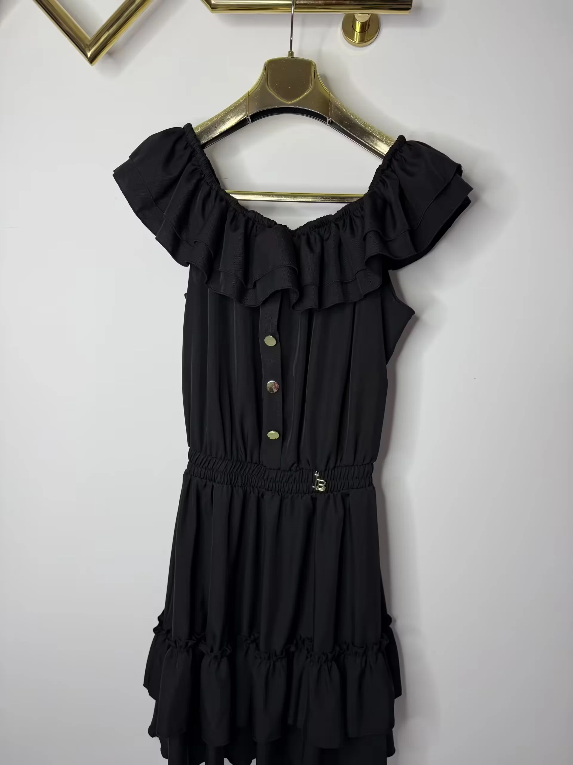 Sukienka Lola Bianka czarna elegancka - obrazek 5