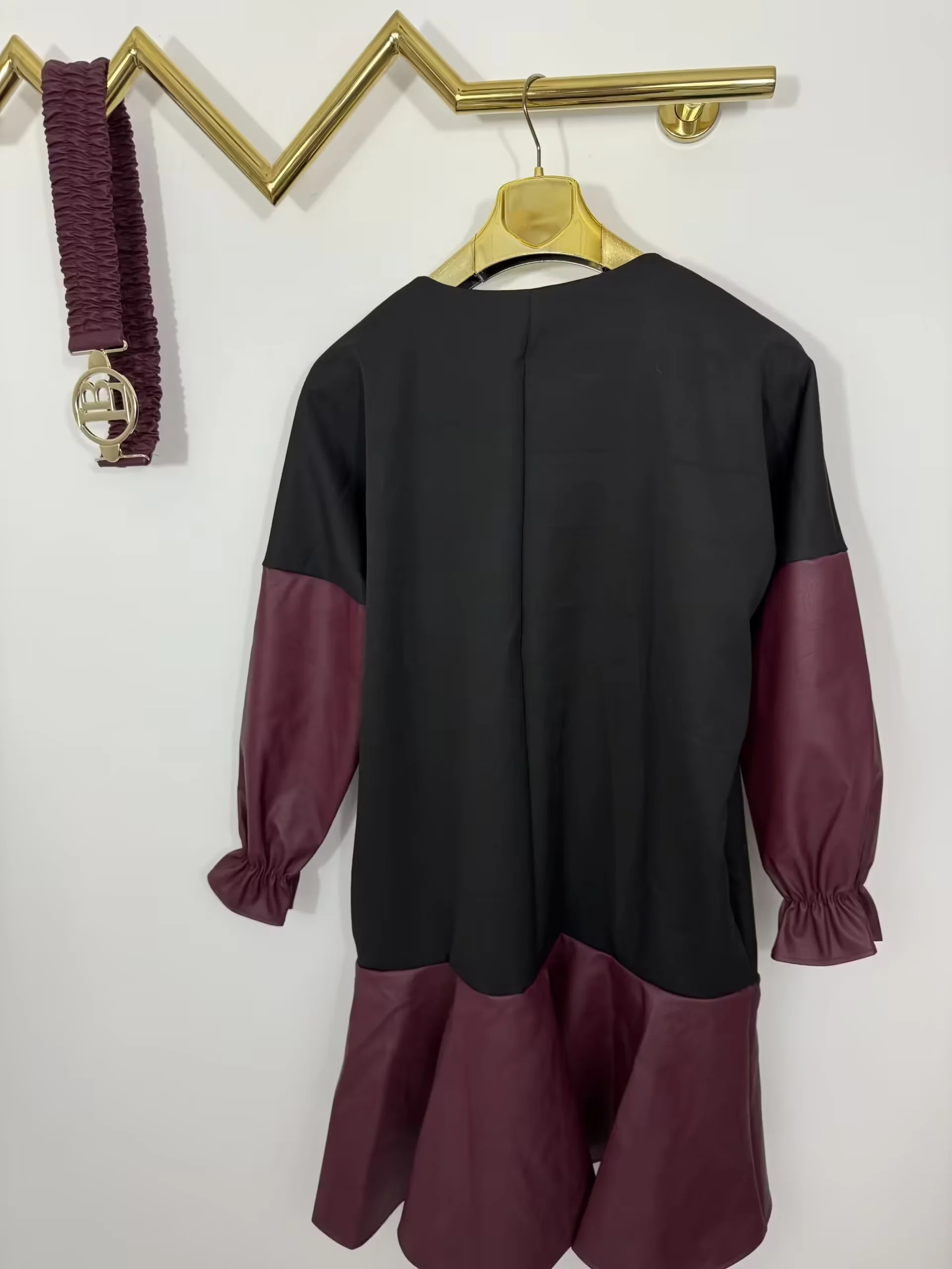 Sukienka Lola Bianka sukienka bordowa z ekoskórki - obrazek 7