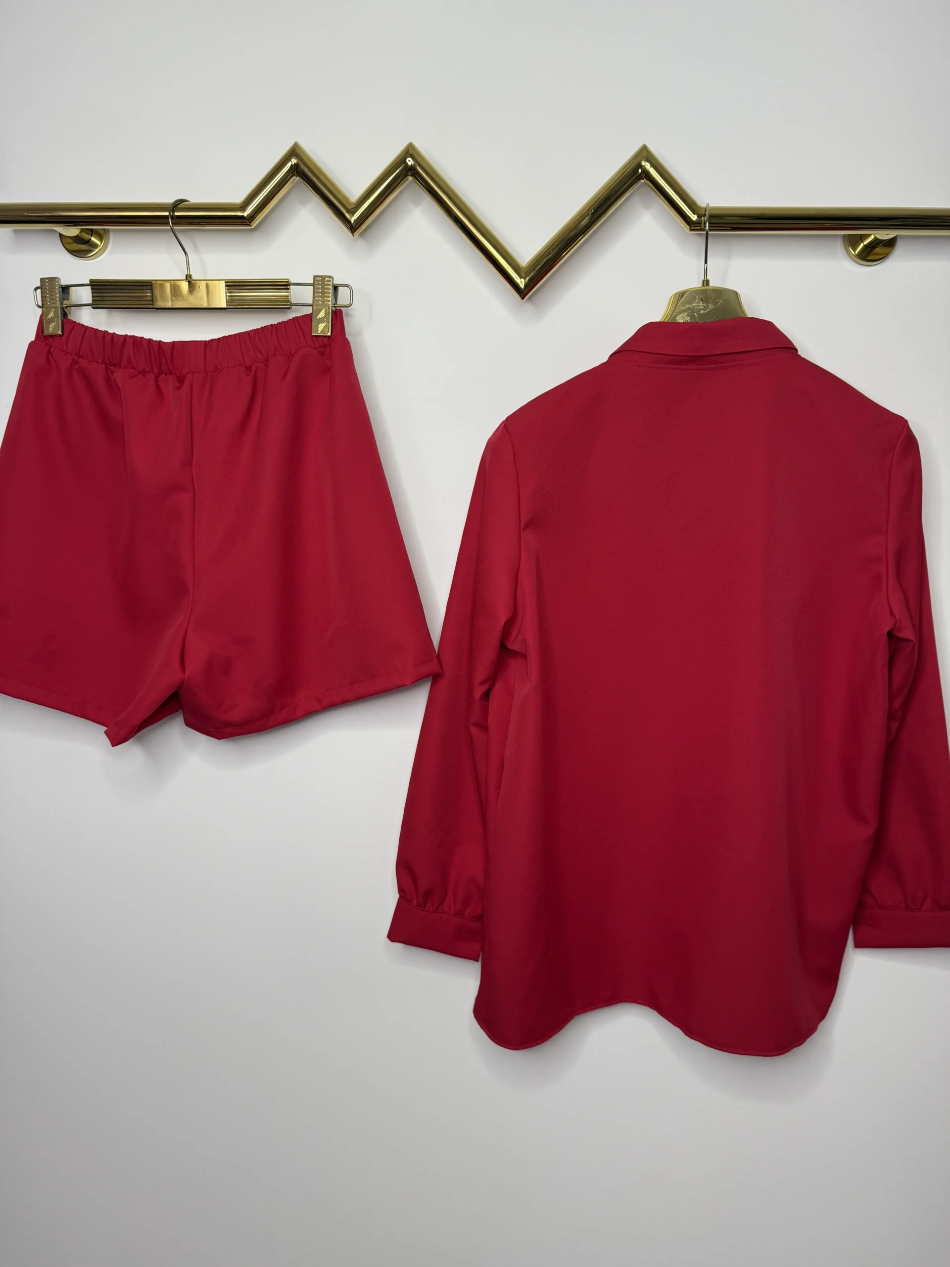 Komplet Lola Bianka czerwony koszula spodenki - obrazek 10