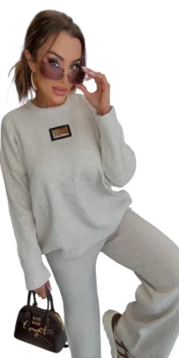 Dres Lola Bianka beżowy komplet dzianinowy