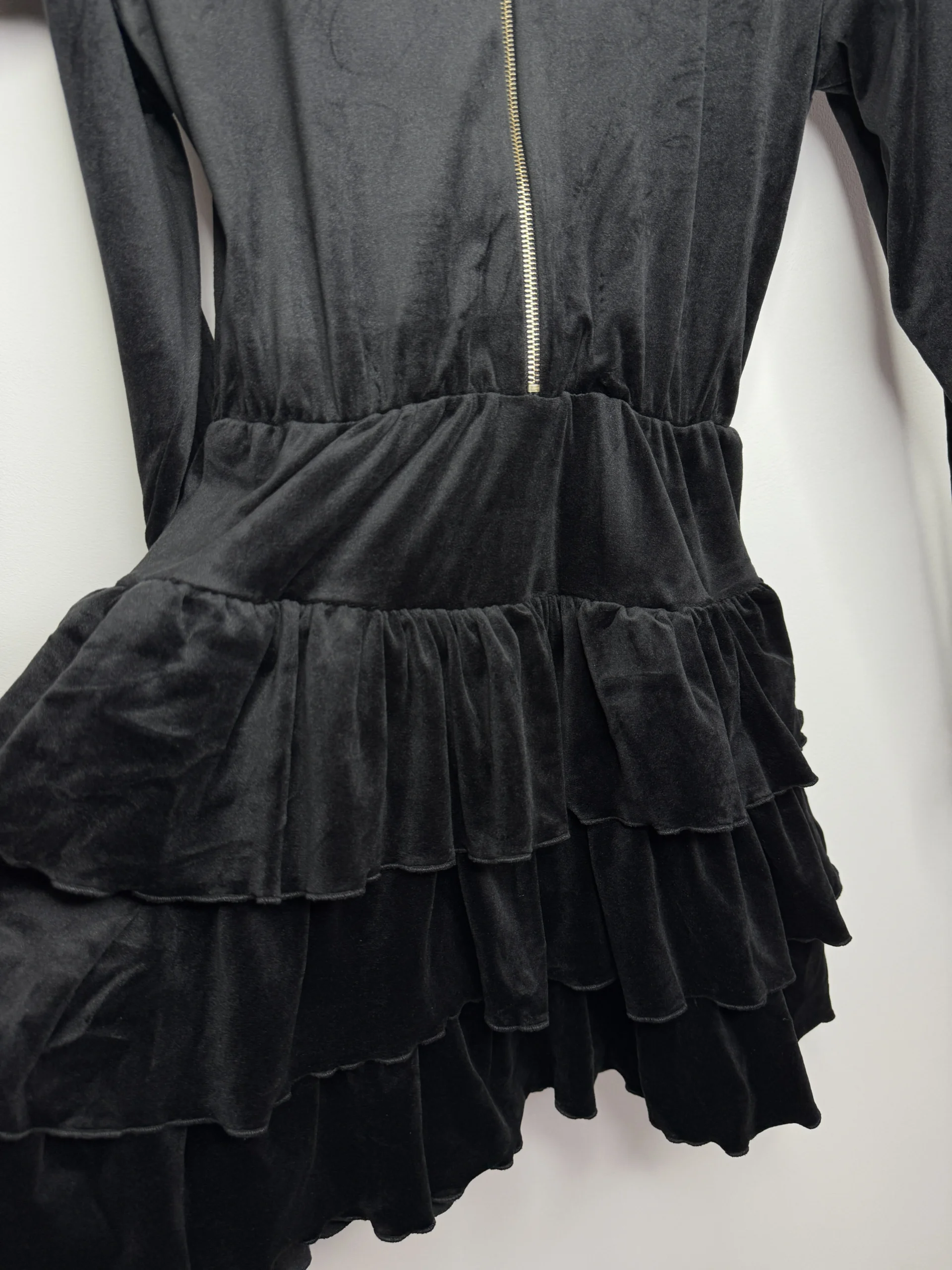 Sukienka Lola Bianka welurowa czarna - obrazek 6