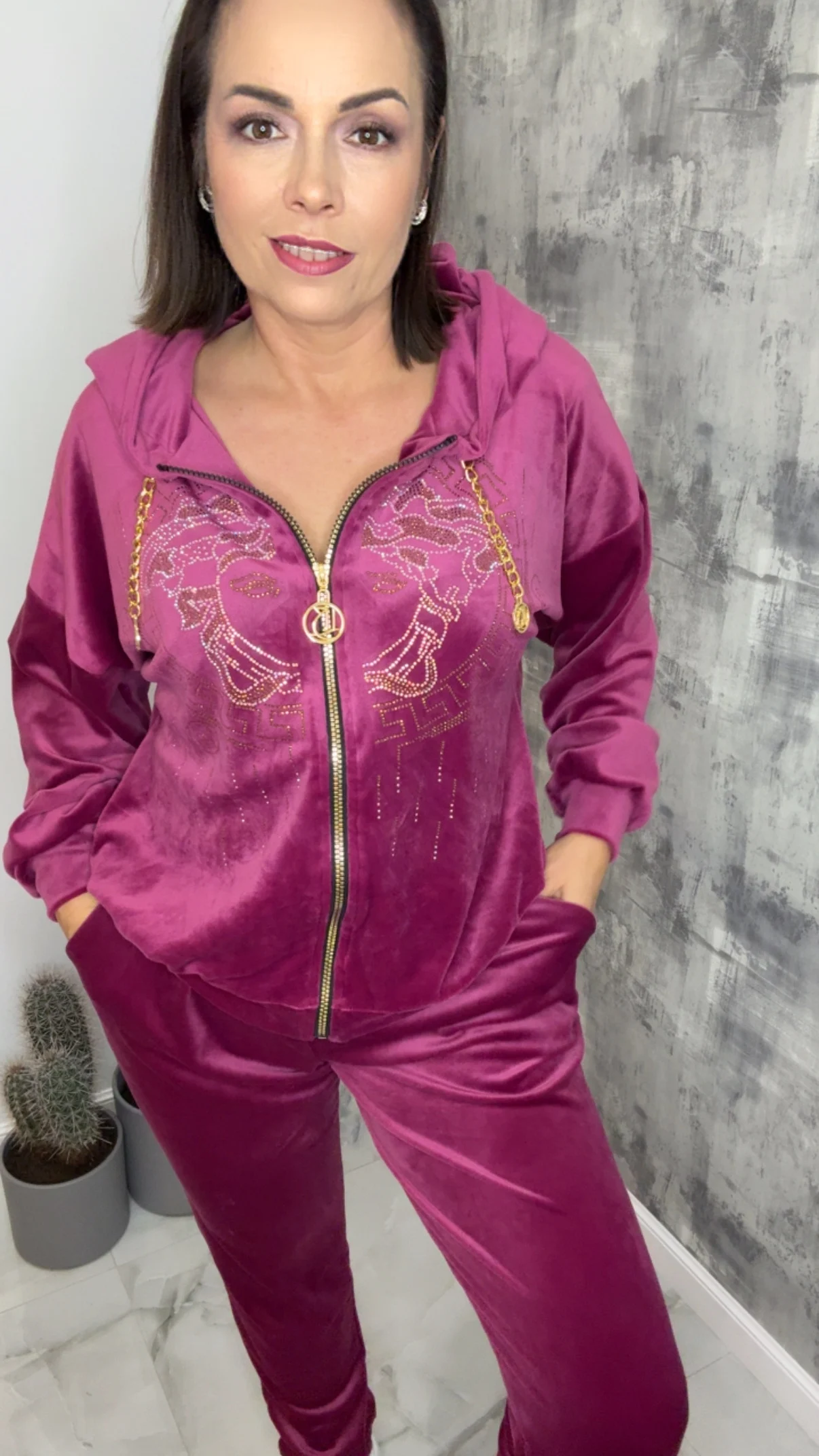 Dres Lola Bianka welurowy różowy SALE - obrazek 4