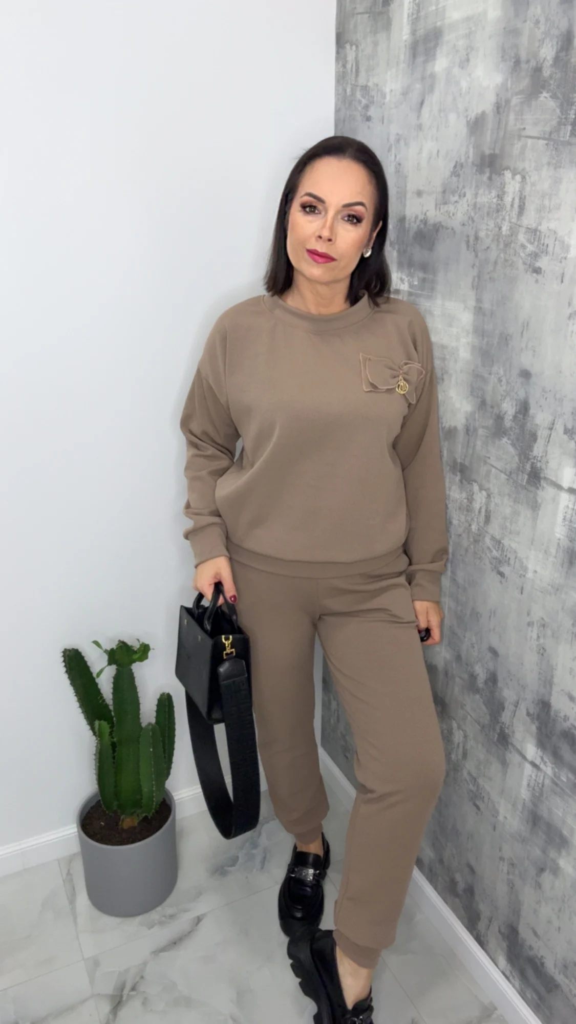 Dres Lola Bianka beżowy - obrazek 5