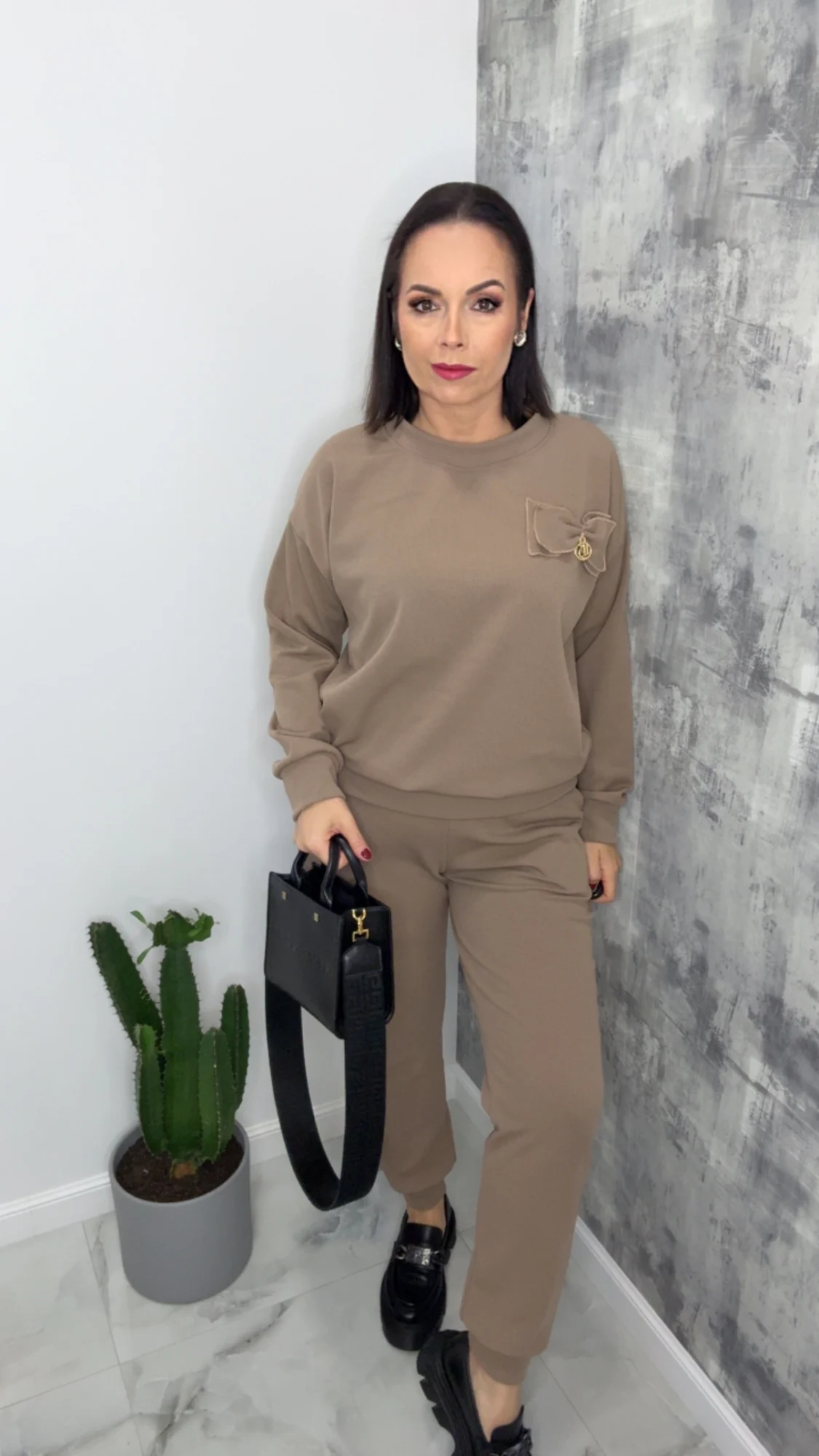 Dres Lola Bianka beżowy - obrazek 6