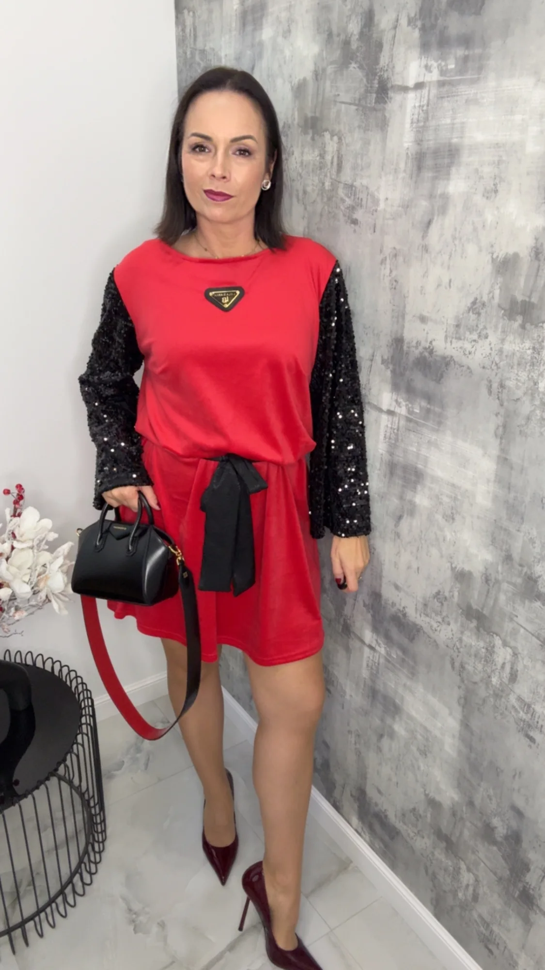 Sukienka Lola Bianka welurowa czerwona z kokardą - obrazek 9